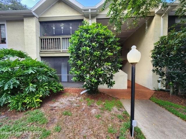 Recently Sold: $165,000 (2 beds, 2 baths, 840 Square Feet)