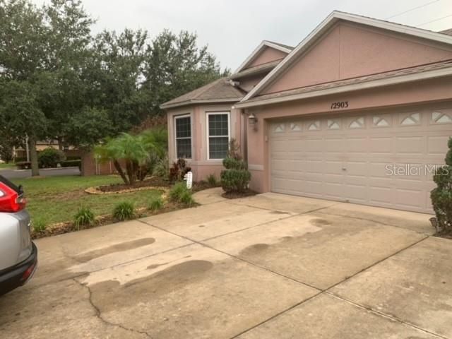Recently Sold: $399,900 (3 beds, 2 baths, 1978 Square Feet)