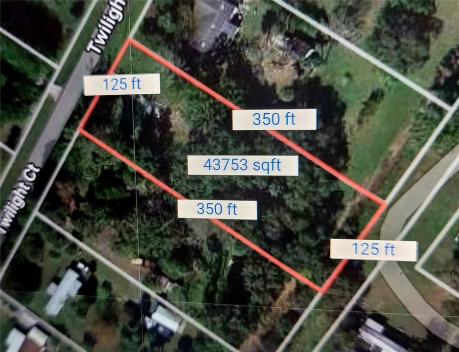 Aerial view with meassurements