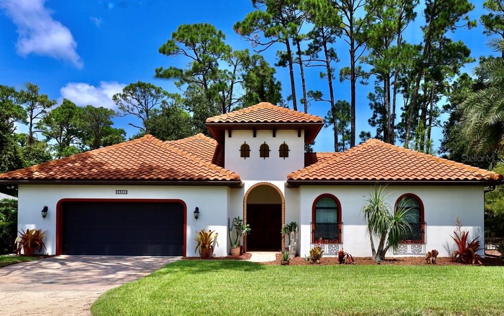 Recently Sold: $619,000 (3 beds, 2 baths, 2083 Square Feet)