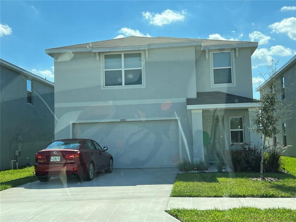 Recently Sold: $330,990 (3 beds, 2 baths, 1961 Square Feet)