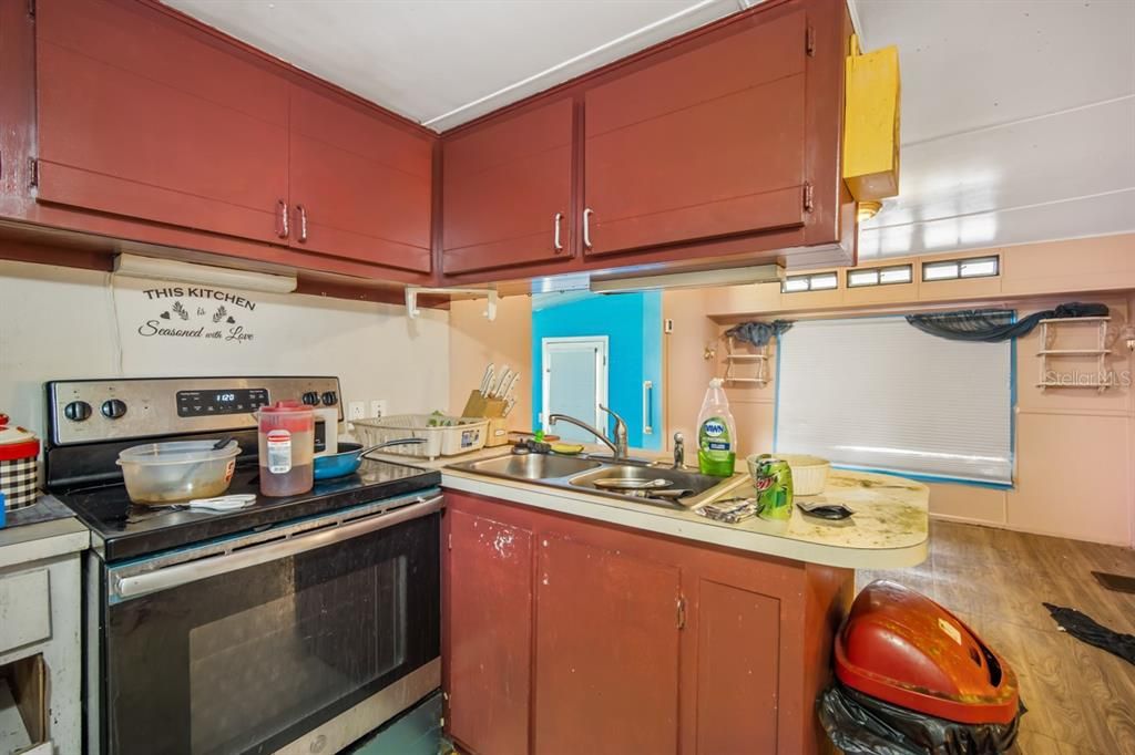 Recently Sold: $125,000 (2 beds, 2 baths, 640 Square Feet)