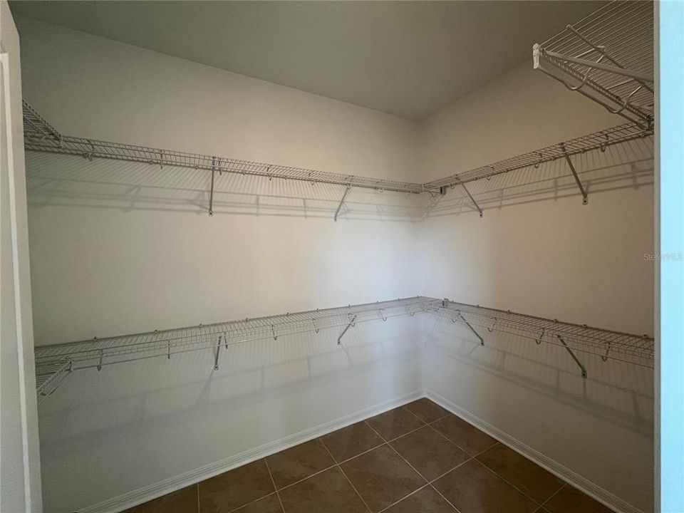 Active With Contract: $345,900 (2 beds, 2 baths, 1698 Square Feet)