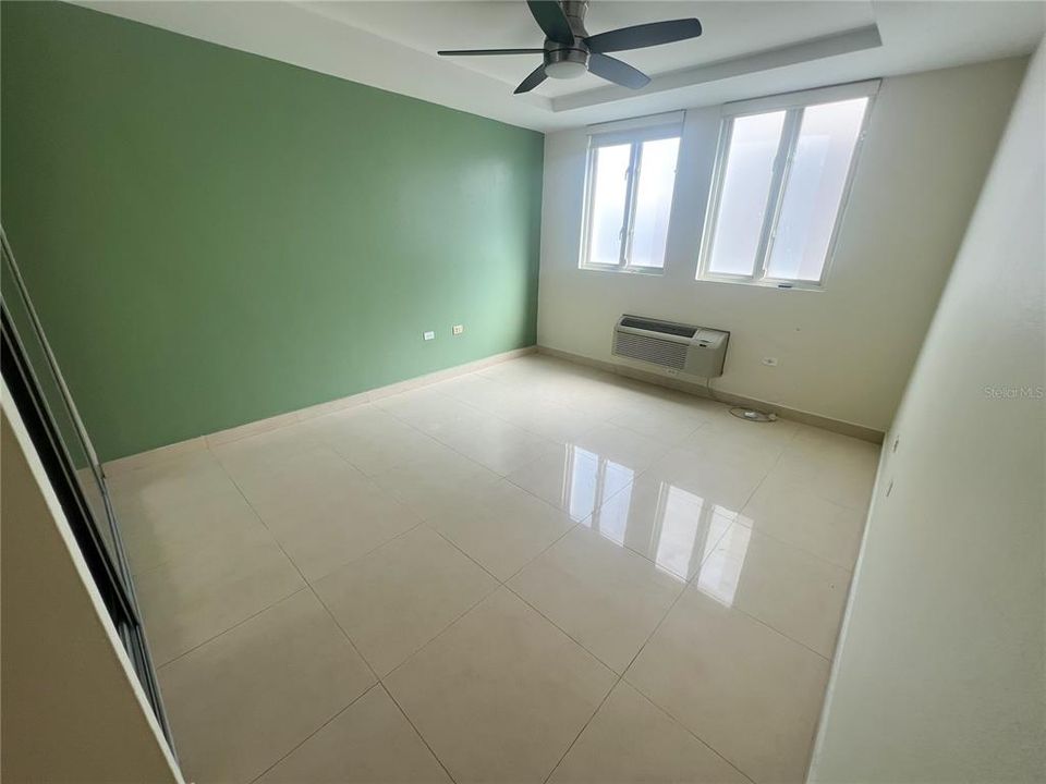 Vendido Recientemente: $495,000 (4 camas, 3 baños, 0 Pies cuadrados)