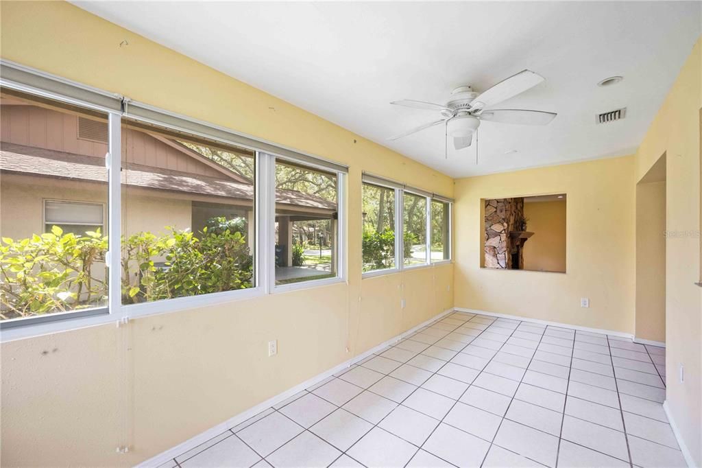 Recently Sold: $250,000 (2 beds, 2 baths, 1568 Square Feet)