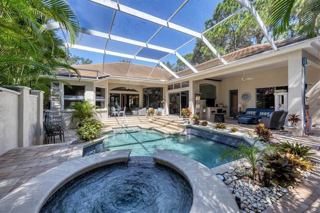 Recently Sold: $1,275,000 (4 beds, 3 baths, 3106 Square Feet)