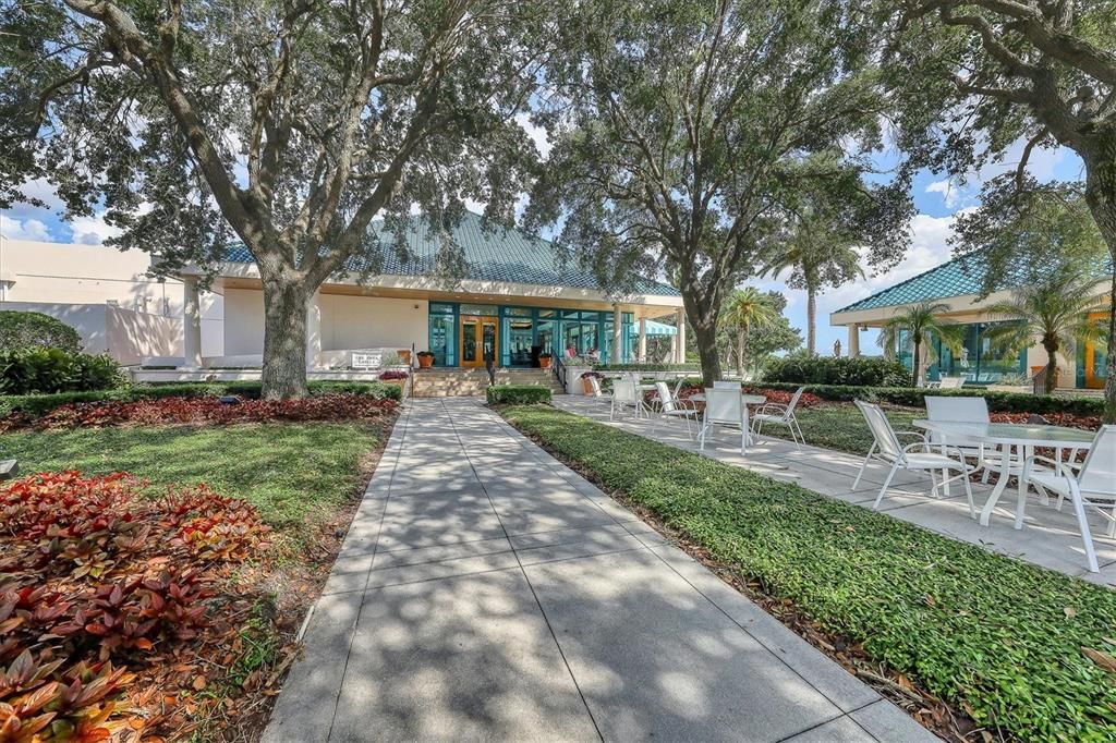 Recently Sold: $1,275,000 (4 beds, 3 baths, 3106 Square Feet)