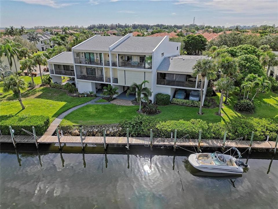 Waive to your boat from your lanai!