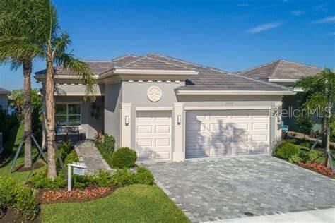 Recently Sold: $848,698 (3 beds, 2 baths, 2199 Square Feet)