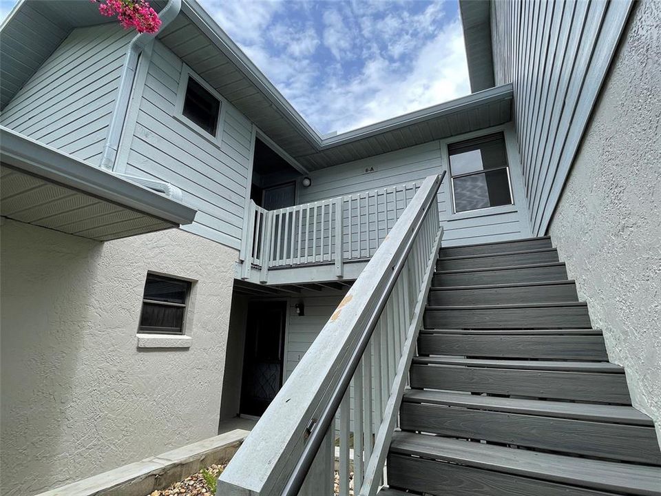 Recently Rented: $1,450 (2 beds, 2 baths, 990 Square Feet)