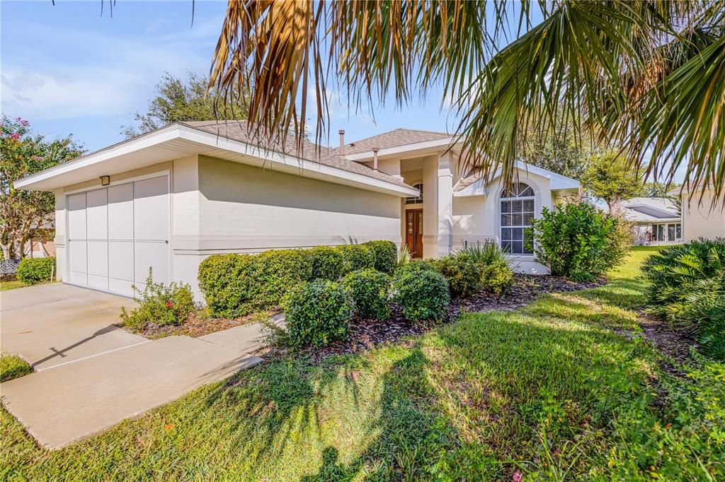 Recently Sold: $305,000 (2 beds, 2 baths, 1449 Square Feet)