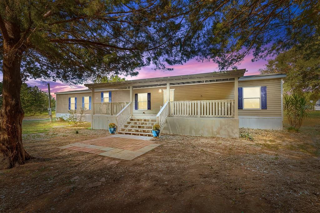 Recently Sold: $229,500 (3 beds, 2 baths, 1080 Square Feet)