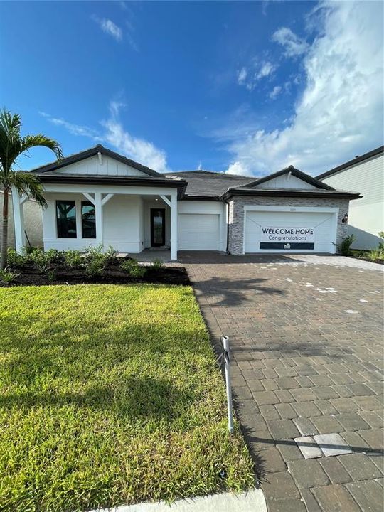 Recently Sold: $1,089,009 (6 beds, 5 baths, 4424 Square Feet)