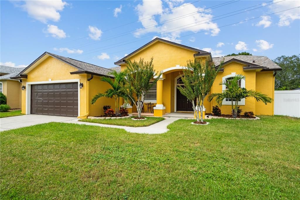 Recently Sold: $475,000 (4 beds, 2 baths, 1887 Square Feet)