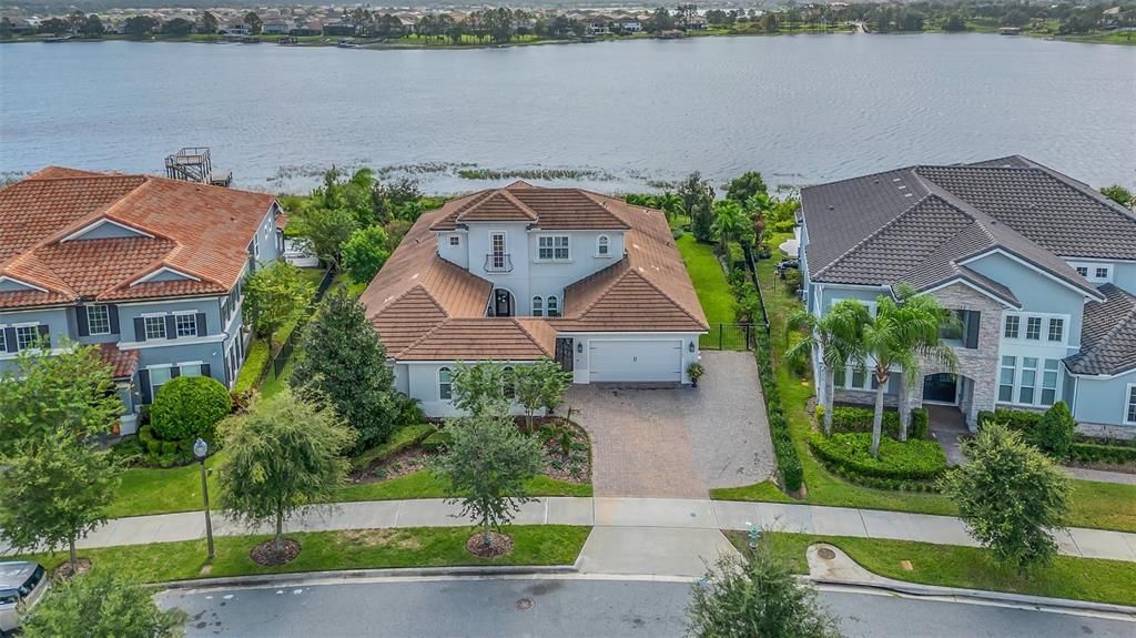 Recently Sold: $1,999,999 (4 beds, 5 baths, 4056 Square Feet)