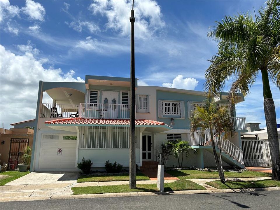 Vendido Recientemente: $444,000 (5 camas, 4 baños, 0 Pies cuadrados)