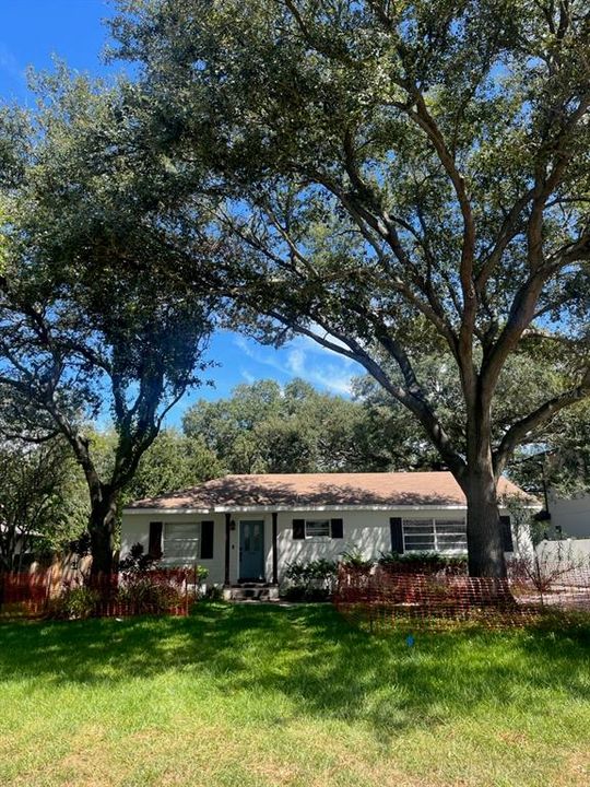 最近售出: $750,000 (0.24 acres)