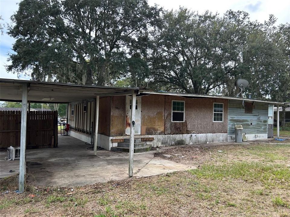 Recently Sold: $59,900 (4 beds, 2 baths, 1344 Square Feet)