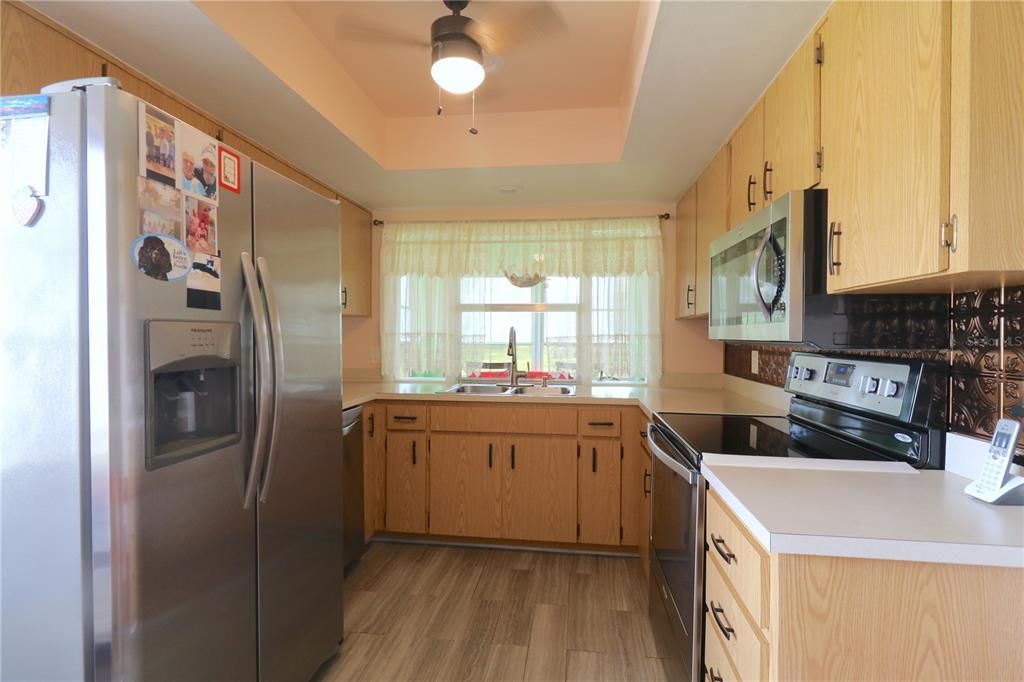 Recently Sold: $249,900 (2 beds, 2 baths, 1148 Square Feet)