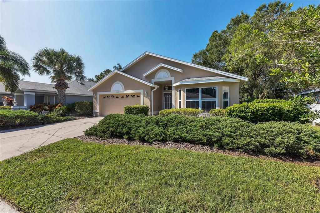 Recently Sold: $479,000 (2 beds, 2 baths, 1660 Square Feet)