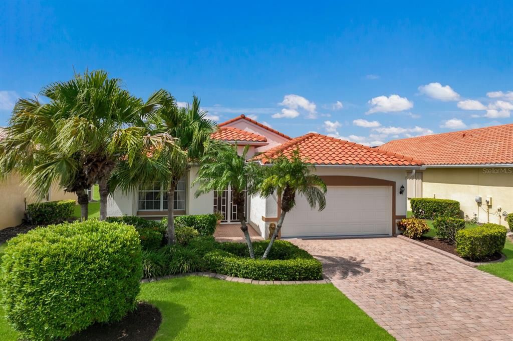 Recently Sold: $537,500 (2 beds, 2 baths, 1693 Square Feet)