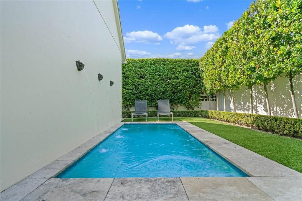 Recently Sold: $2,750,000 (3 beds, 3 baths, 3205 Square Feet)
