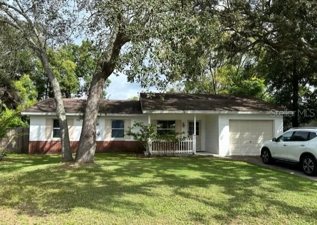 Vendido Recientemente: $289,900 (4 camas, 2 baños, 1129 Pies cuadrados)