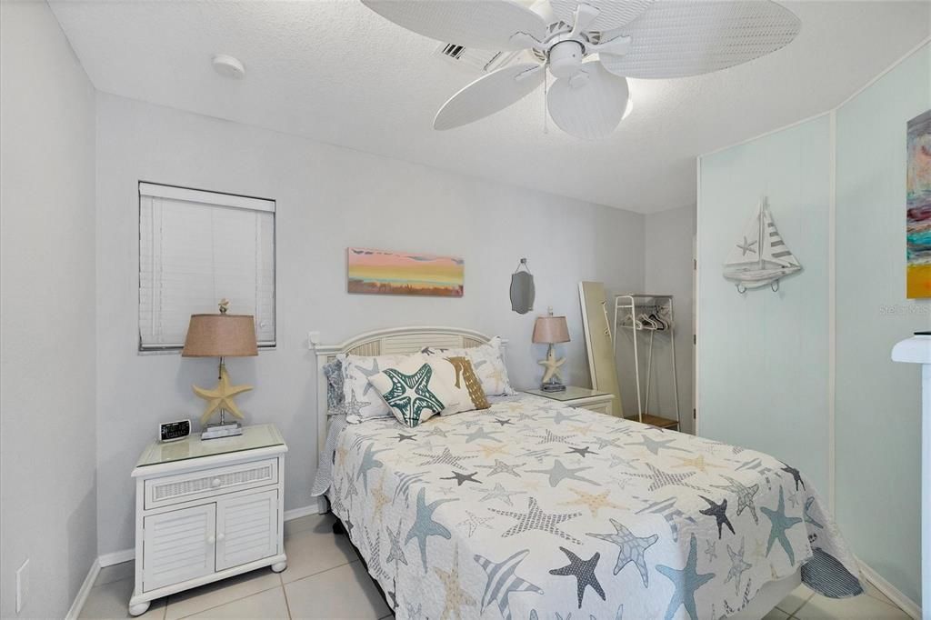 Active With Contract: $1,100,000 (3 beds, 3 baths, 2274 Square Feet)