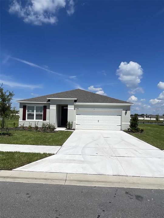 Recently Sold: $337,990 (3 beds, 2 baths, 1672 Square Feet)