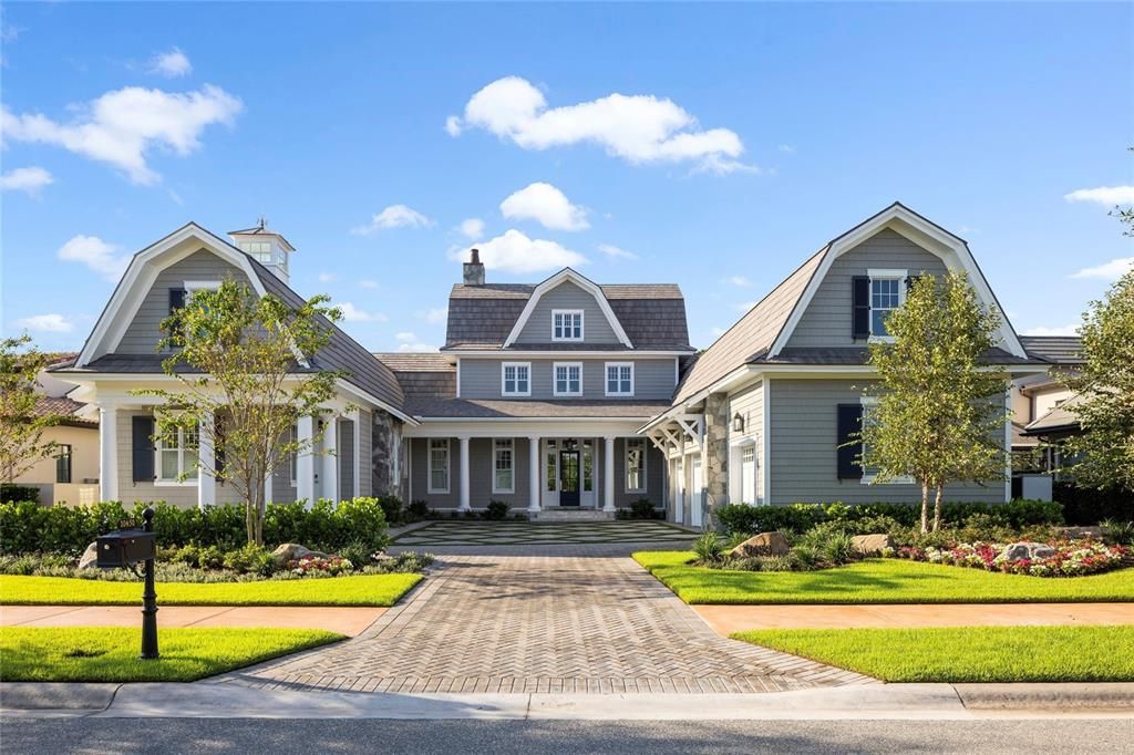 Recently Sold: $7,995,000 (4 beds, 5 baths, 6017 Square Feet)