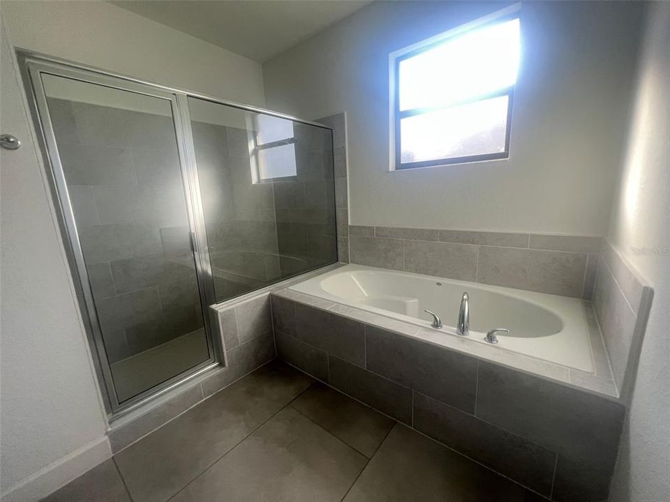 Недавно арендовано: $2,650 (4 спален, 3 ванн, 2665 Квадратных фут)