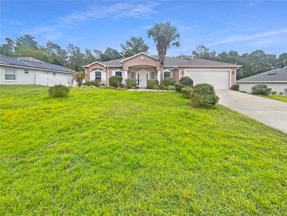 Recently Sold: $315,000 (4 beds, 2 baths, 2224 Square Feet)