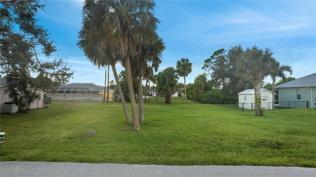 Recently Sold: $28,000 (0.23 acres)