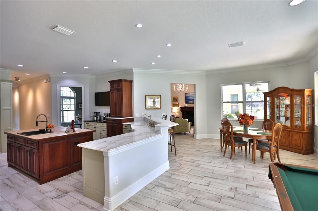 Recently Sold: $1,297,750 (3 beds, 3 baths, 3754 Square Feet)