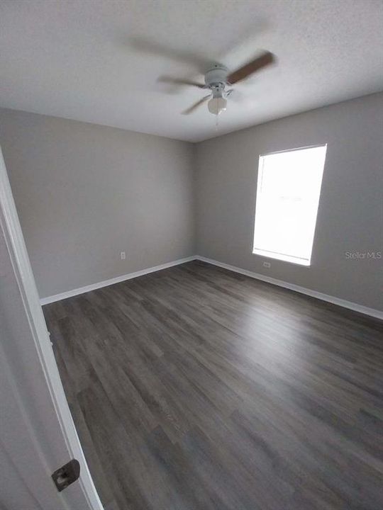 Recently Rented: $1,950 (3 beds, 2 baths, 1330 Square Feet)