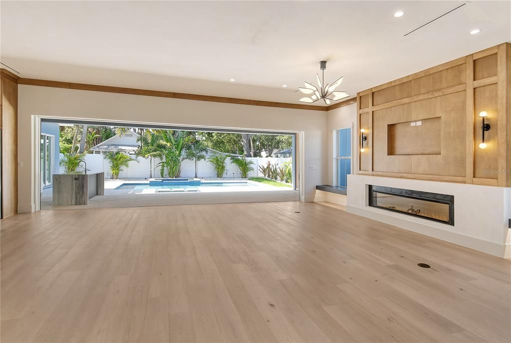 Recently Sold: $3,750,000 (5 beds, 4 baths, 4187 Square Feet)