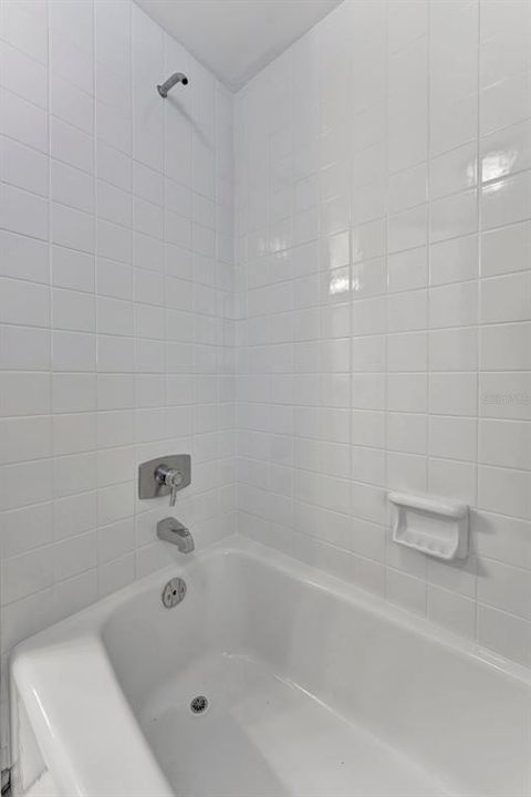 В аренду: $3,400 (4 спален, 2 ванн, 1923 Квадратных фут)