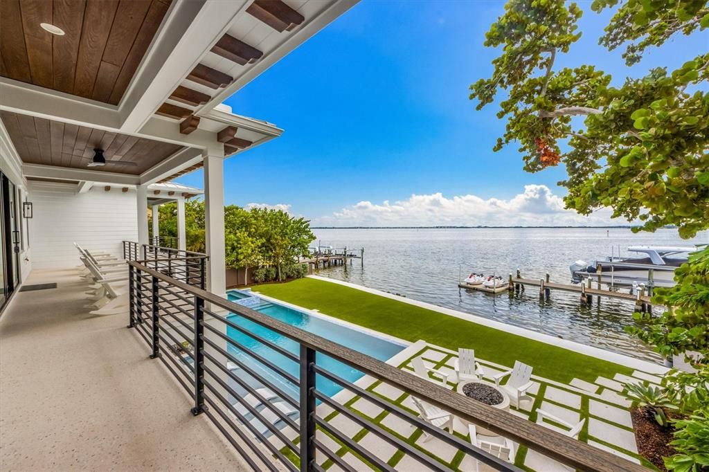 Recently Sold: $7,500,000 (4 beds, 4 baths, 3483 Square Feet)