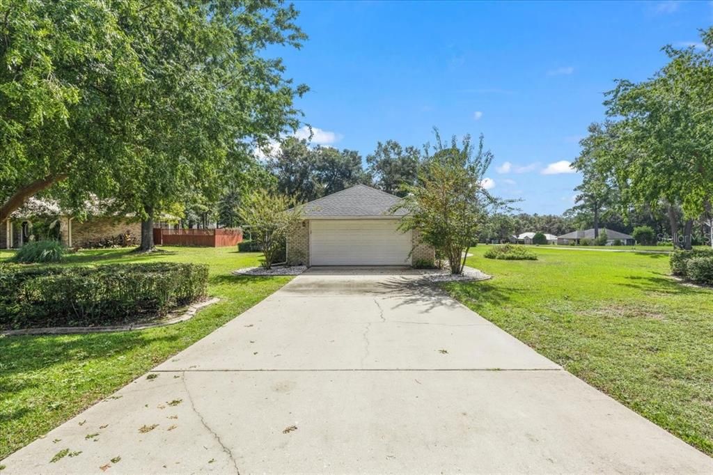 Recently Sold: $299,000 (3 beds, 2 baths, 1759 Square Feet)