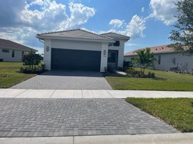 Recently Sold: $598,670 (2 beds, 2 baths, 1675 Square Feet)