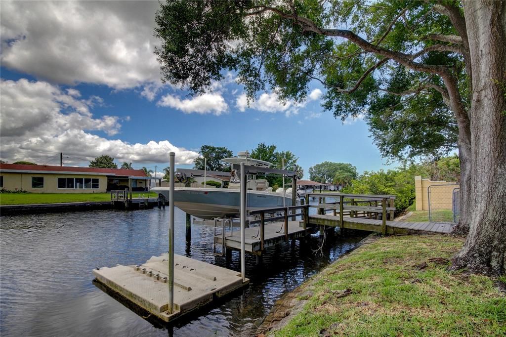 Active With Contract: $1,999,999 (5 beds, 4 baths, 4337 Square Feet)