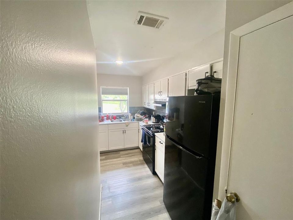 Recently Sold: $140,000 (2 beds, 2 baths, 970 Square Feet)