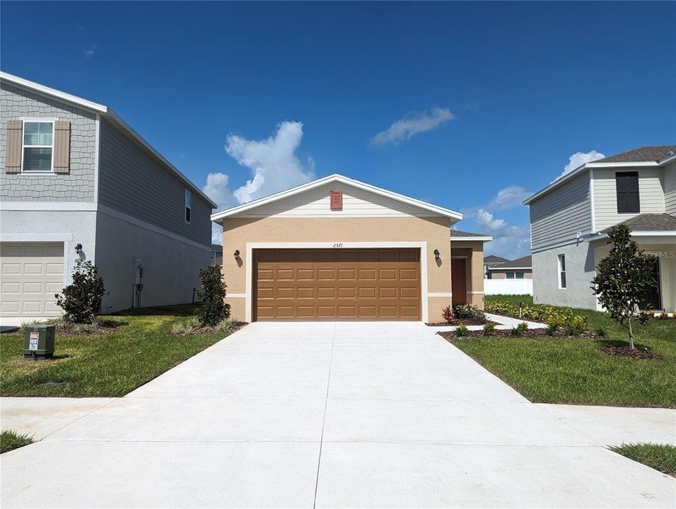 Recently Sold: $333,490 (3 beds, 2 baths, 1496 Square Feet)