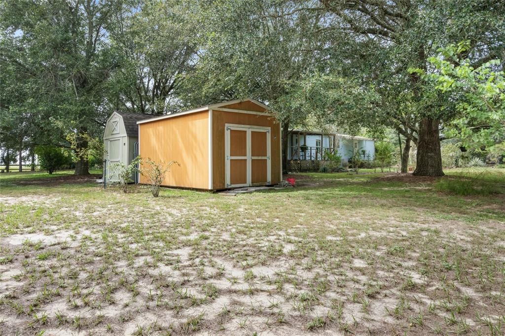 Property features 2 Storage Sheds