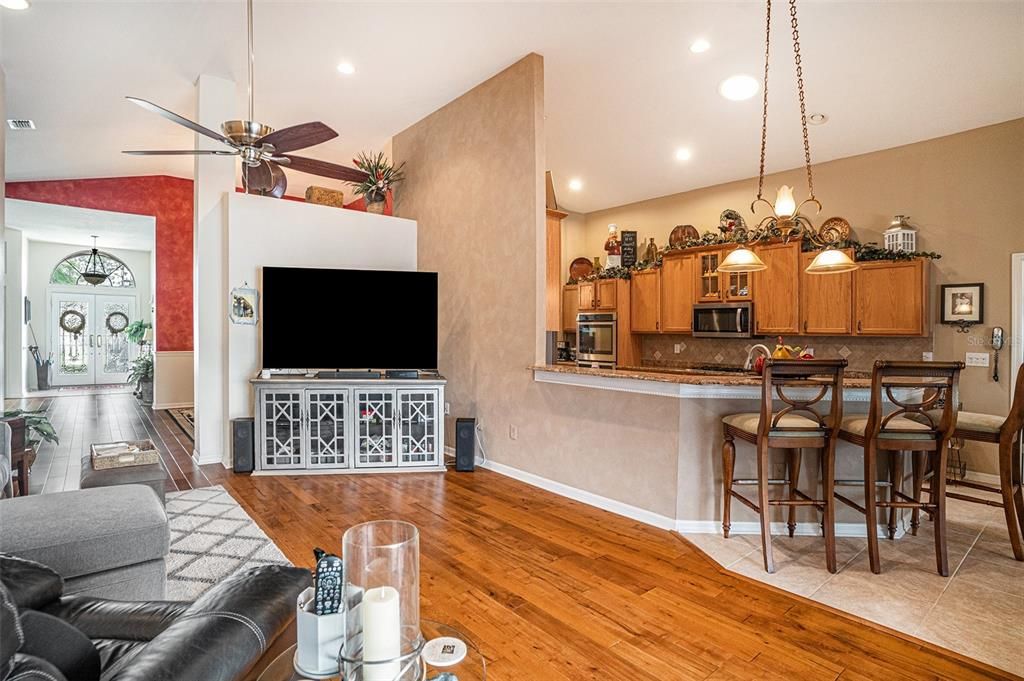 Active With Contract: $650,000 (4 beds, 3 baths, 2623 Square Feet)