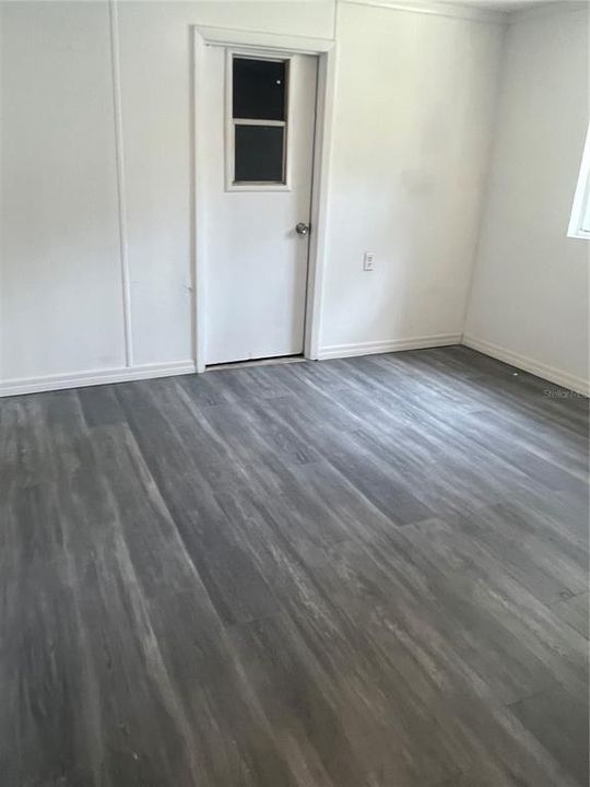 Recently Rented: $1,400 (3 beds, 2 baths, 1176 Square Feet)