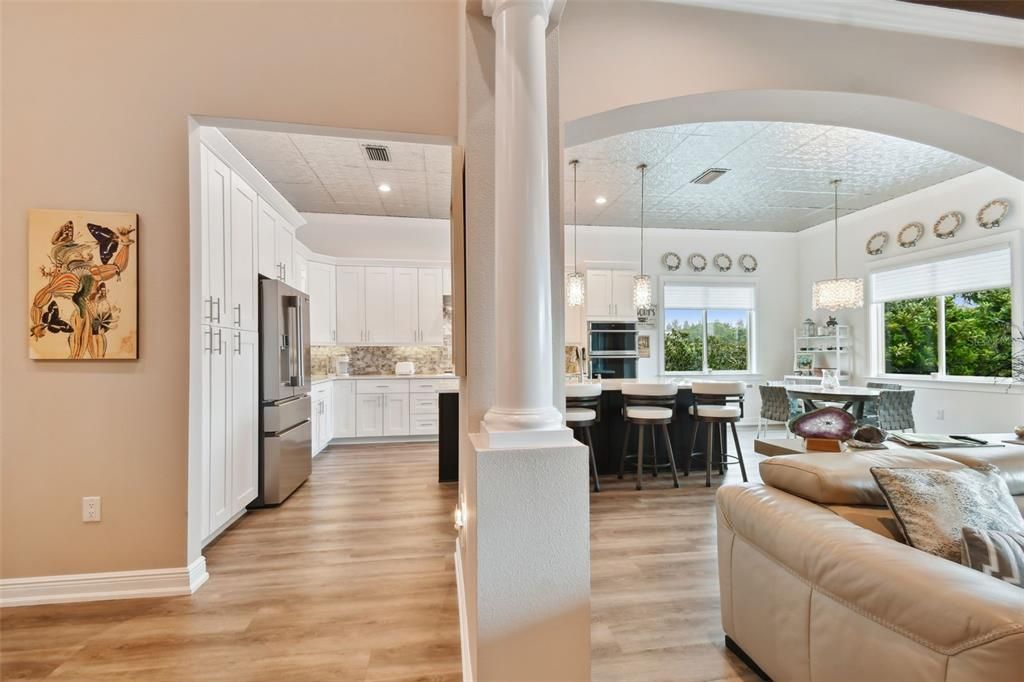 Active With Contract: $2,795,000 (4 beds, 3 baths, 3239 Square Feet)