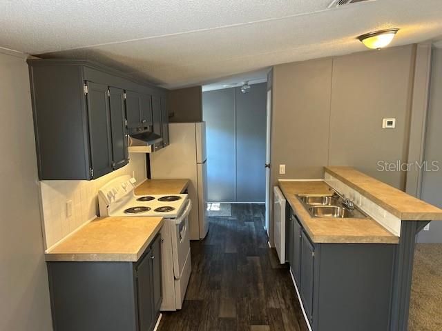 Recently Sold: $149,900 (3 beds, 2 baths, 920 Square Feet)