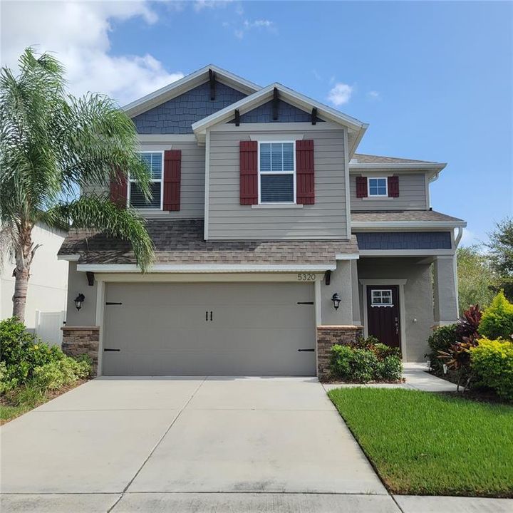 Recently Rented: $2,900 (3 beds, 2 baths, 2254 Square Feet)