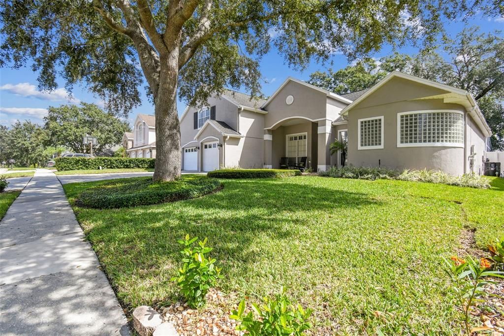Recently Sold: $640,000 (4 beds, 3 baths, 3055 Square Feet)